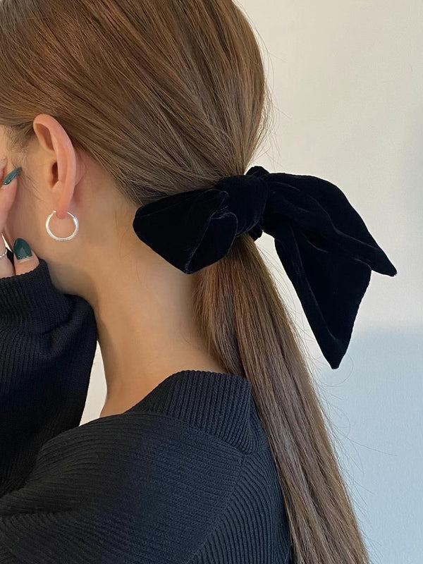 VELVET RIBBON HAIR TIE