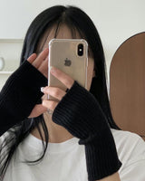 SHORT WINTER HAND GLOVES