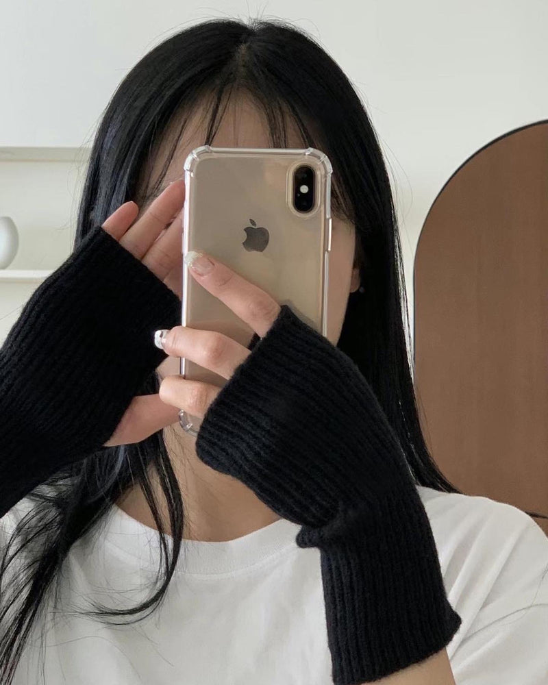 SHORT WINTER HAND GLOVES