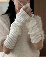 LONG WINTER HAND GLOVES