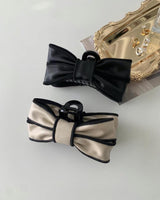 LEATHER RIBBON CLIP