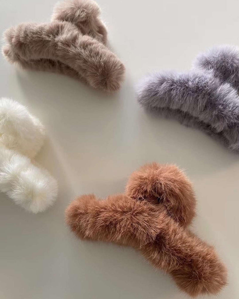 FLUFFY FUR HAIR CLIP