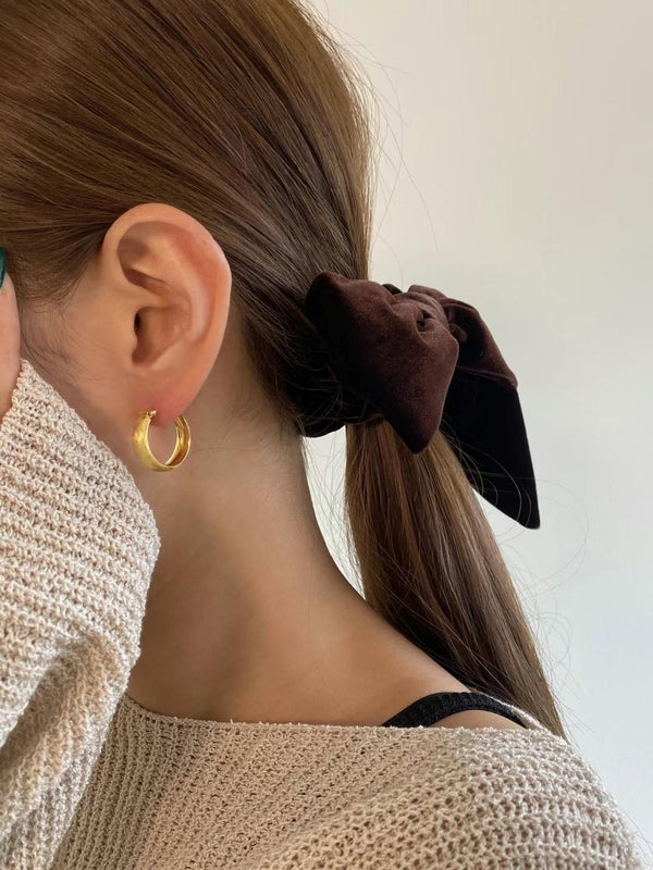 VELVET RIBBON HAIR TIE