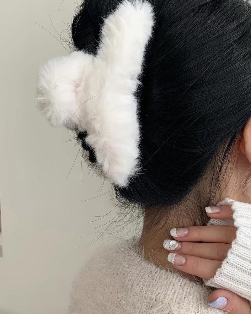 BIG ROUND FUR CLIP