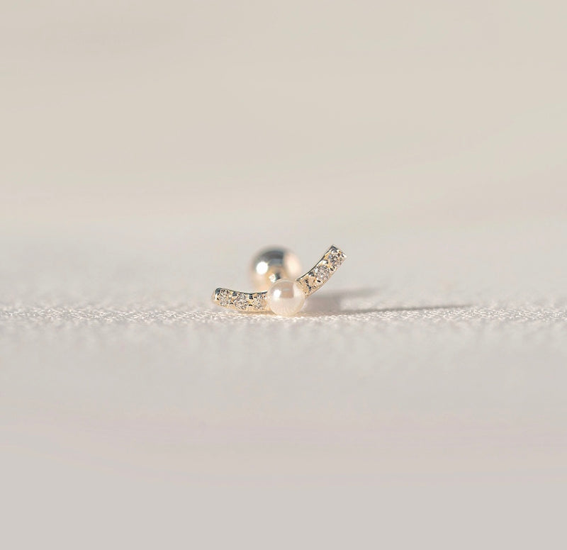 PEARL CUBIC CURVE PIERCING