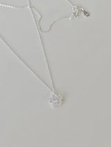 Daisy Necklace