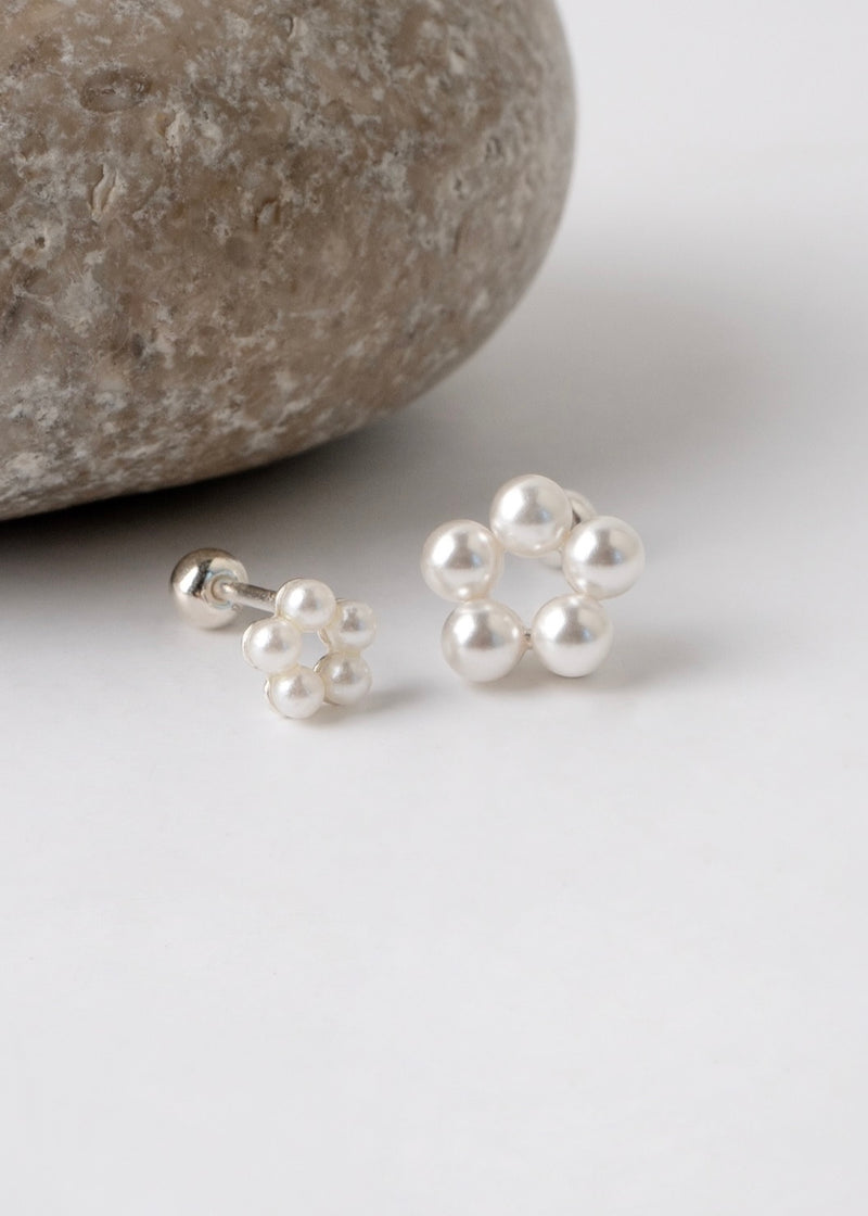 Pearl Flower Piercing