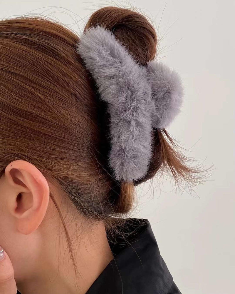 FLUFFY FUR HAIR CLIP