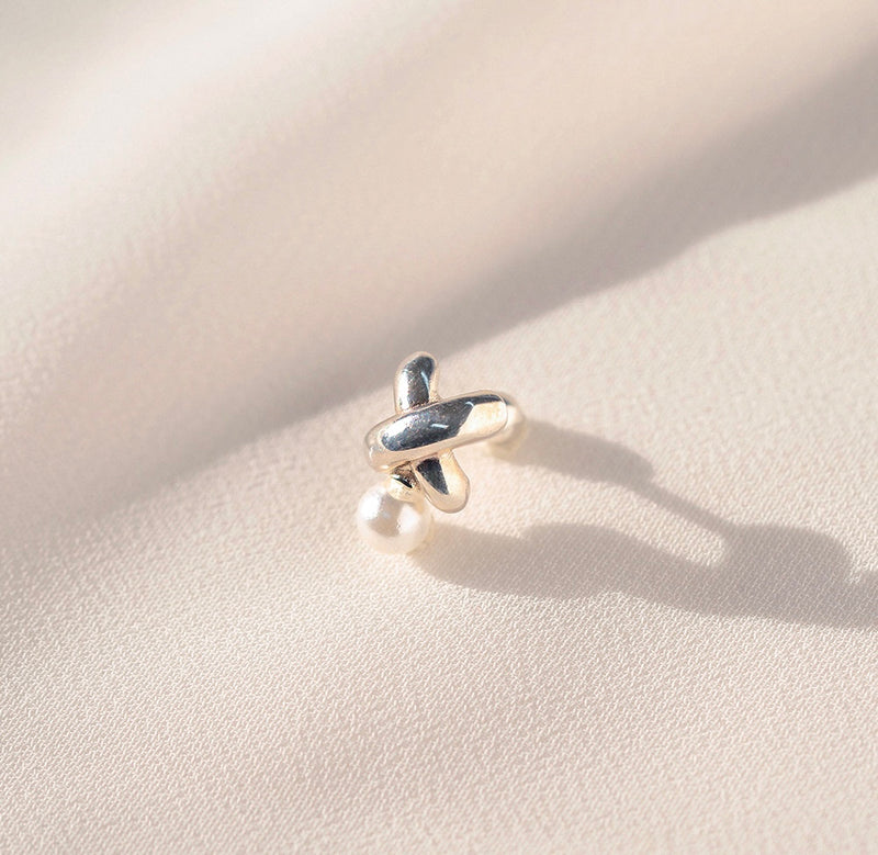 CROSS PEARL PIERCING