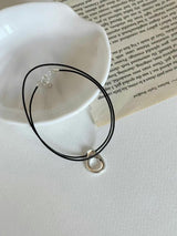 OVAL PENDANT NECKLACE