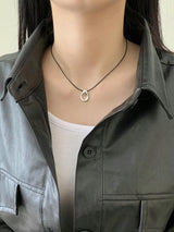 OVAL PENDANT NECKLACE
