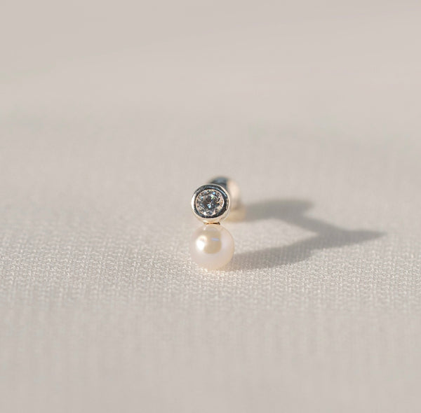 CUBIC DROP PEARL PIERCING