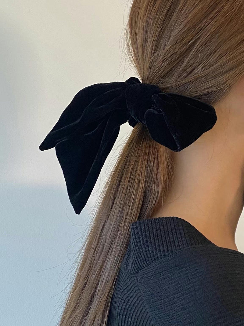 VELVET RIBBON HAIR TIE