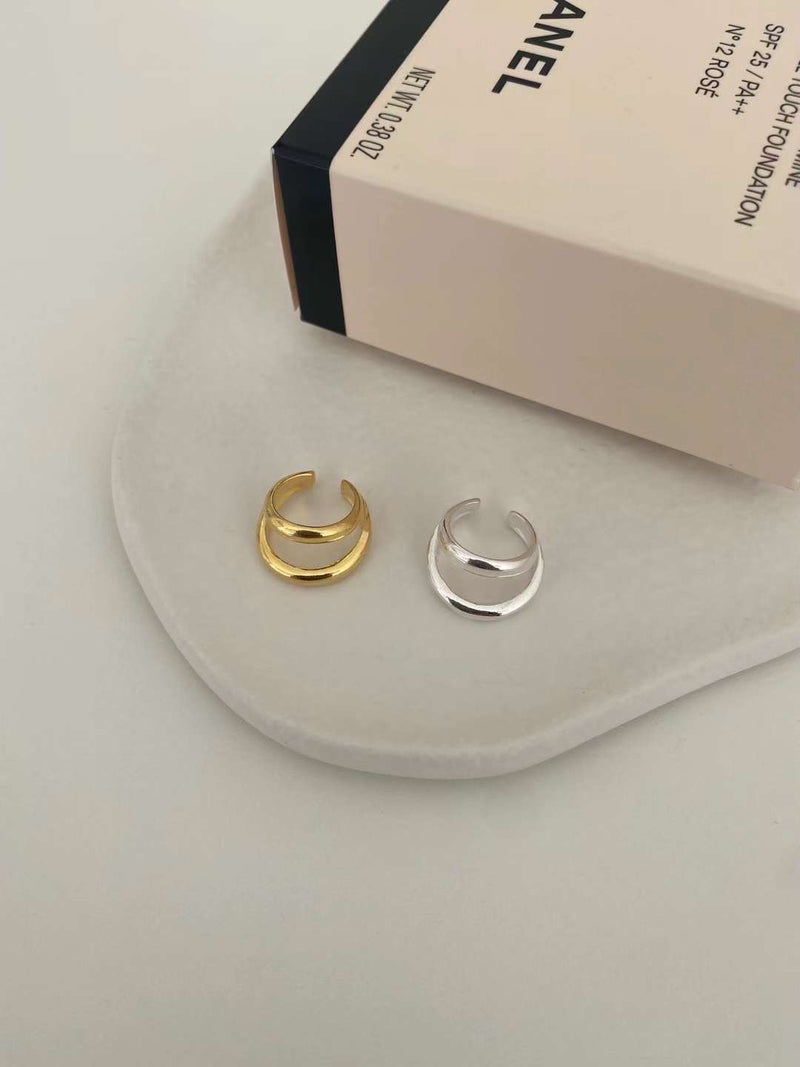 NAOMI EAR CUFF
