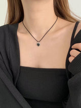 VINTAGE HEART NECKLACE