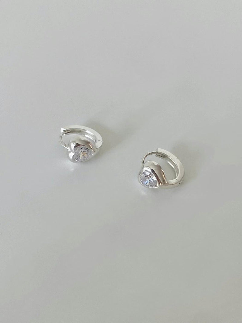 ONE TOUCH CUBIC HEART EARRINGS
