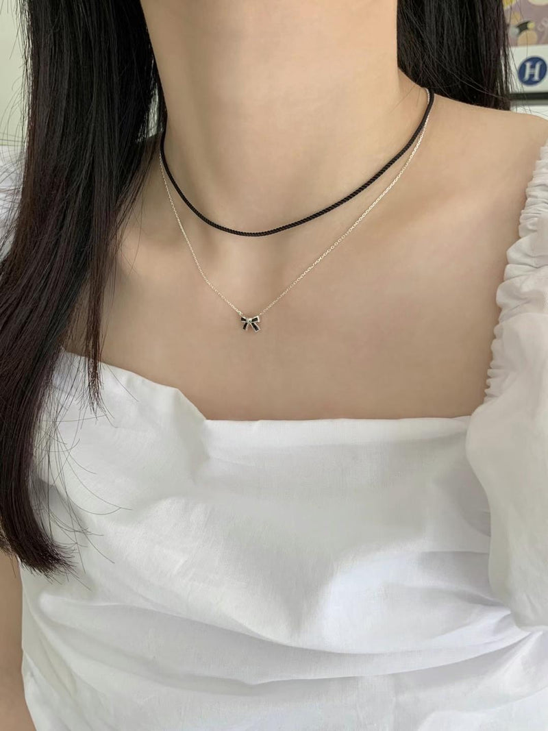HANA NECKLACE