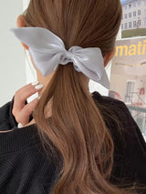 PEARL RIBBON SCRUNCH