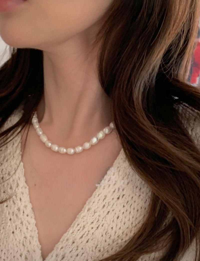 DAILY FRESHWATER PEARL NECKLACE