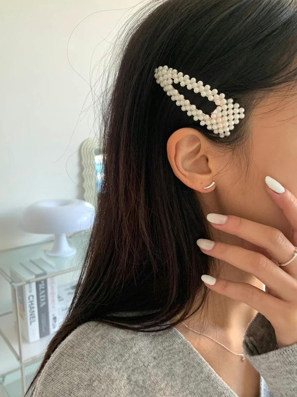 PEARL HAIR CLIP