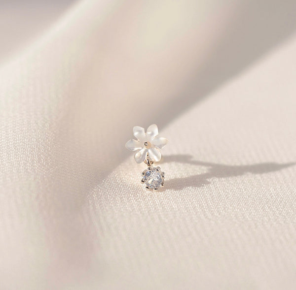 FLOWER DROP CUBIC PIERCING