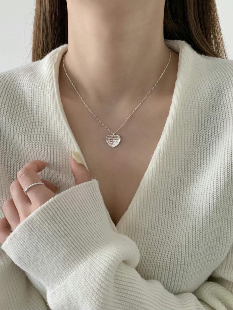 ANTIQUE HEART NECKLACE