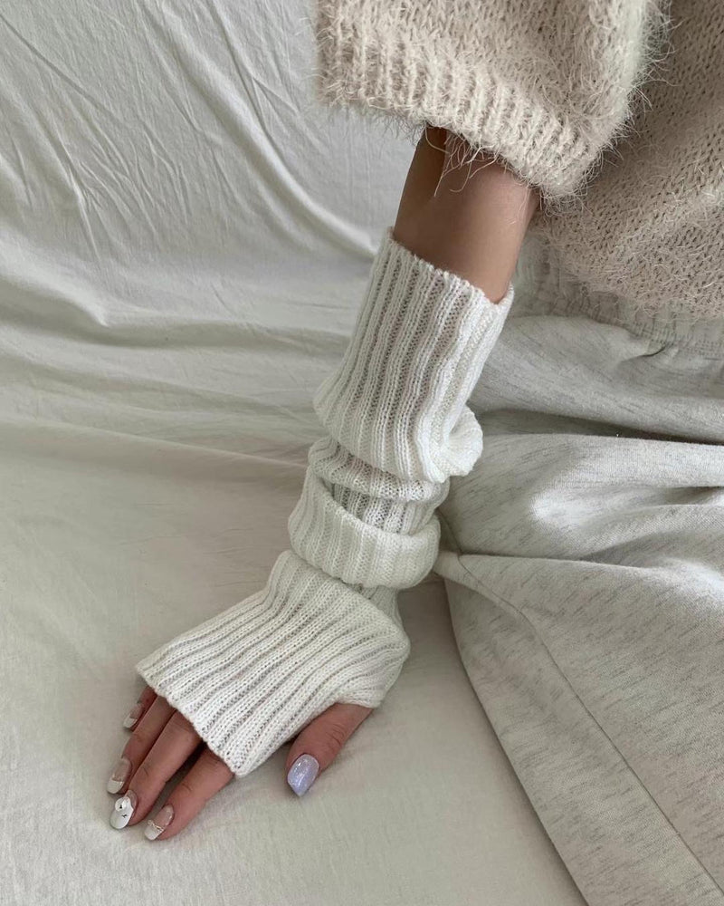 LONG WINTER HAND GLOVES